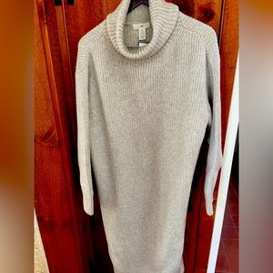 H&M oversized sweater dress size medium NWT